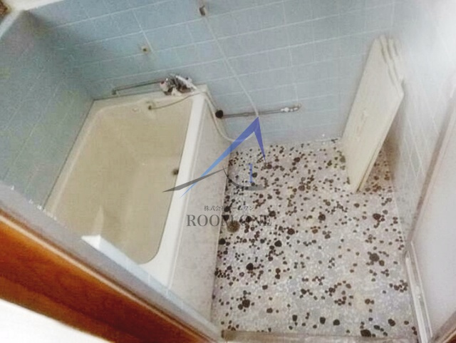 ハイツカナンの浴室|お風呂です。