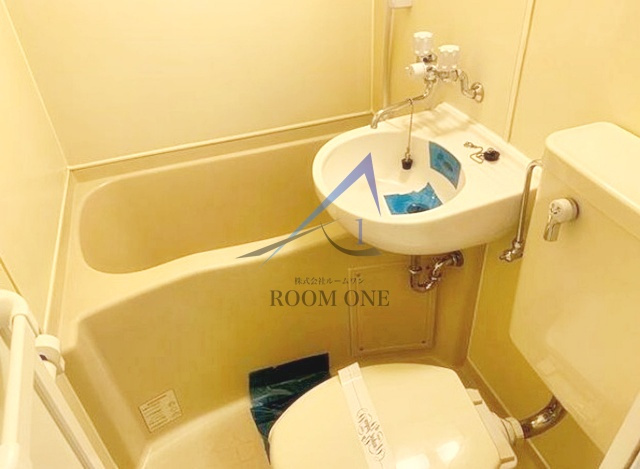 グレイス四谷の浴室|お風呂です。