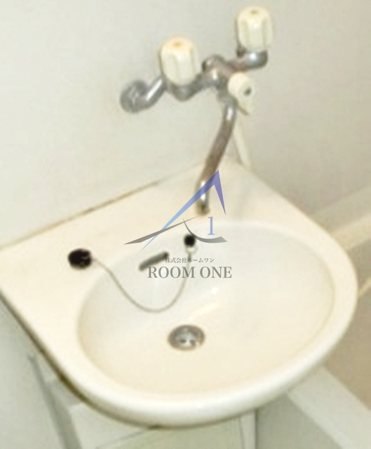 メゾンさつきの洗面所|洗面台です。