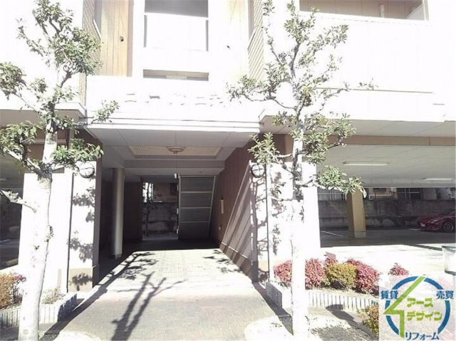 ニューアメニティーのエントランス