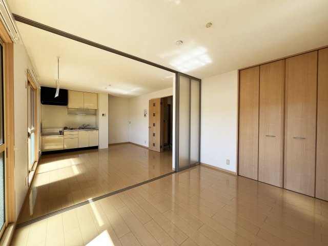 エトワール百石の居間・リビング