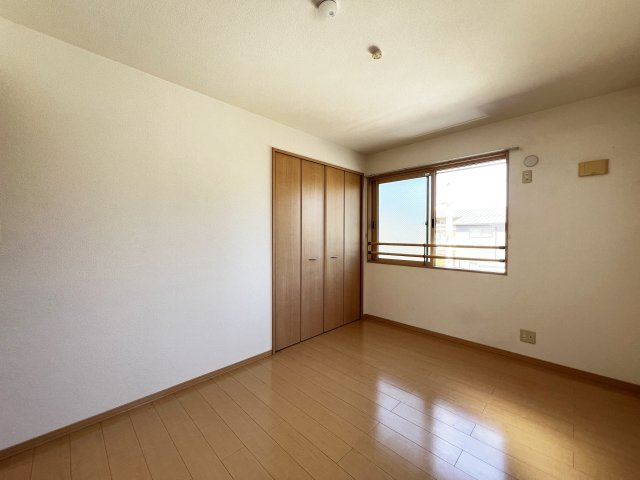 エトワール百石の洋室