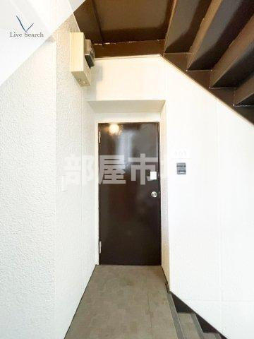 techhouse.tokyoの玄関