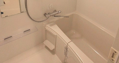 レアライズ両国 の浴室