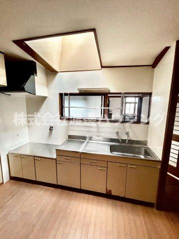 新稲3丁目一戸建のキッチン