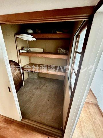 新稲3丁目一戸建の収納