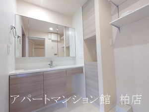 フライハイトの独立洗面台