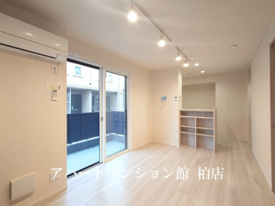 【居間・リビング】 | プラヴール