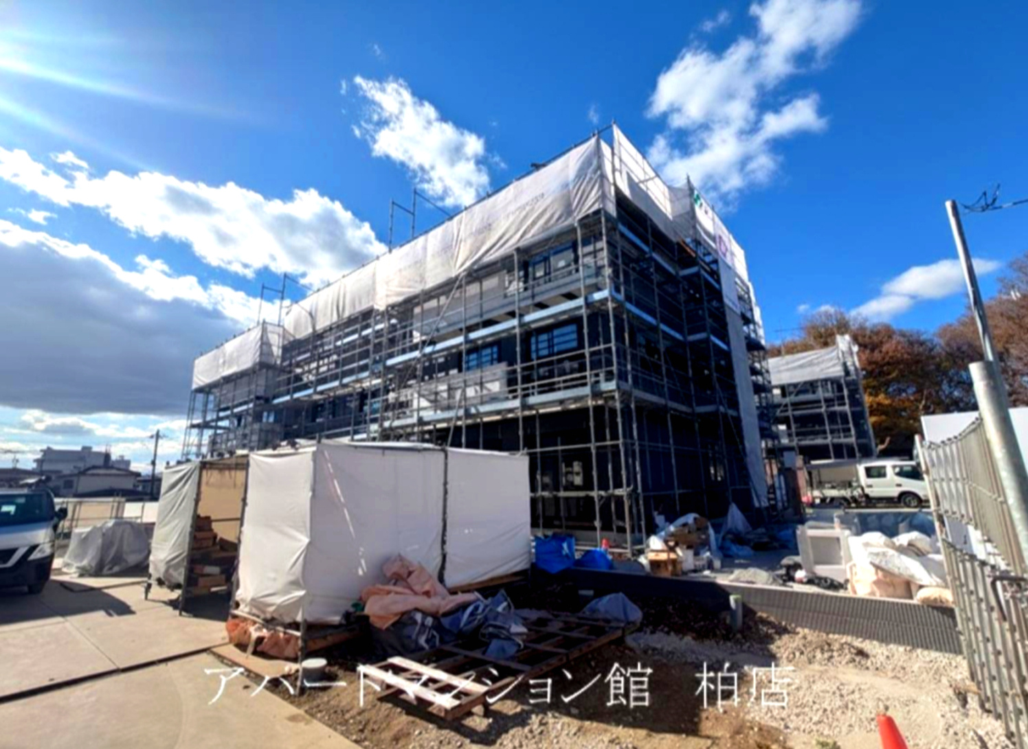 プラヴールの外観