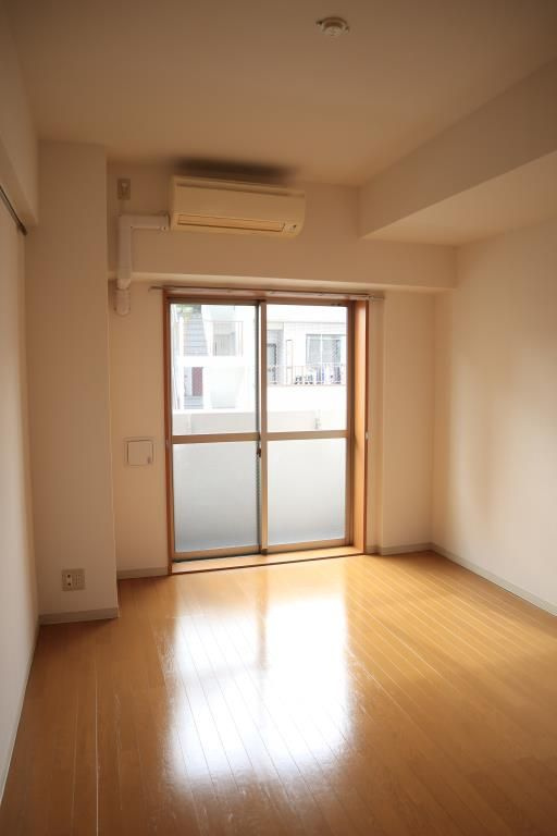 プロニティ　タナカの寝室