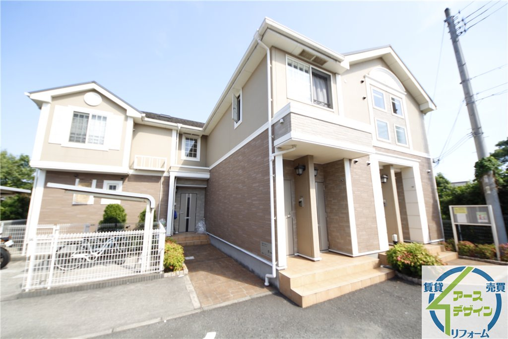 オプティミストBの外観