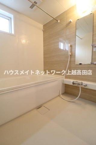 ルミナーレの浴室|浴室（参考同型205号室室内写真）