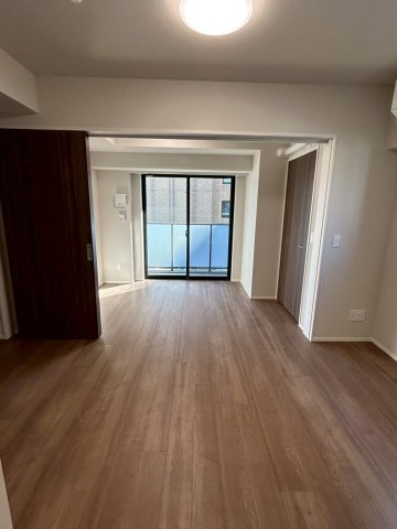 コートレジデンス南大塚の居間・リビング