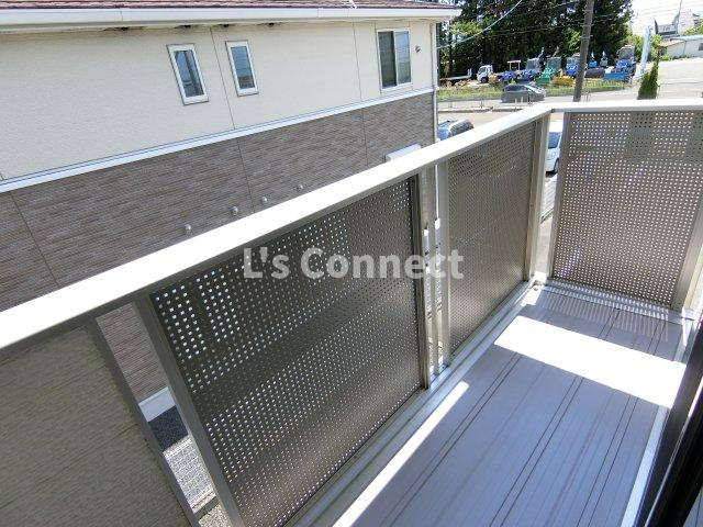 【バルコニー】 | コウノス　ハウス　Ⅱ | ２階のお部屋で洗濯物もたくさん干せます。