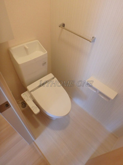 【トイレ】 | アトリオみなみだいらⅤ | 温水洗浄便座