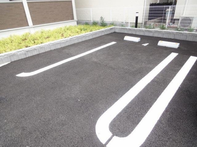 【駐車場】 | サニーレジデンス | 駐車場です
