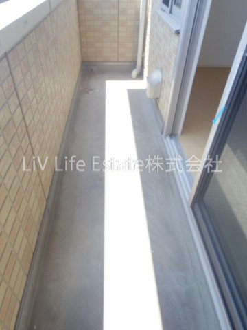 西東京市中町４丁目のアパートのバルコニー