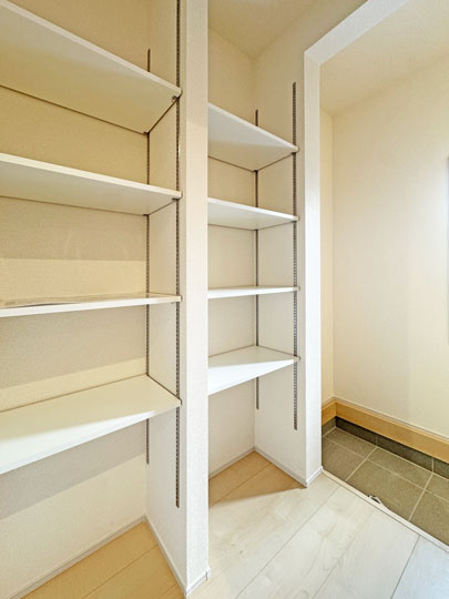 塩竃市清水沢の収納