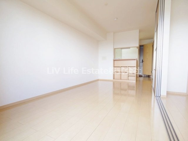 東村山市美住町２丁目のアパートの居間・リビング|同仕様写真