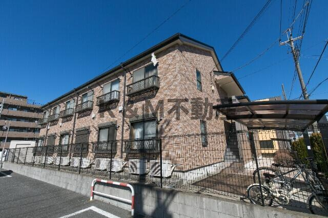 シャイングリーンＡの外観|外観は落ち着いています