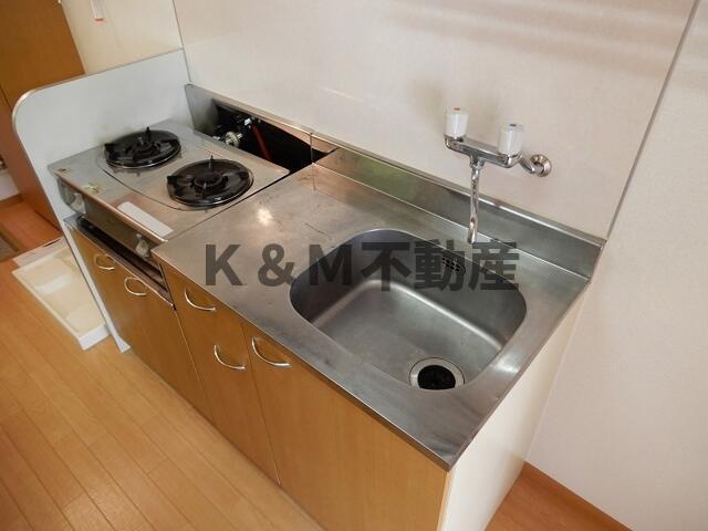 シャイングリーンＡのキッチン|使いやすいキッチンです