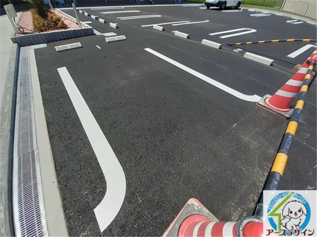 アンジュ　Ⅲの駐車場