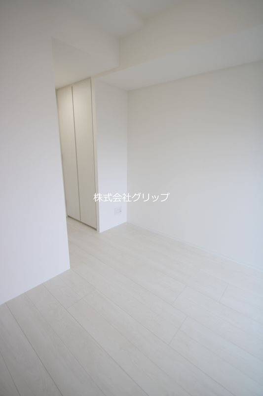 ブライズ吉野町の洋室