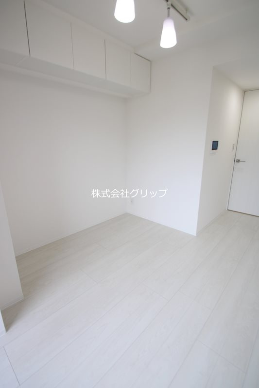 ブライズ吉野町の洋室