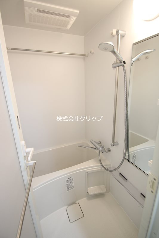 ブライズ吉野町の浴室