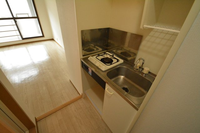 ドール栄5丁目のキッチン