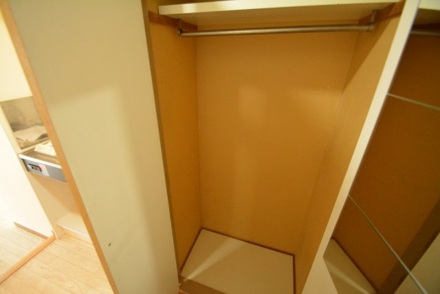 ドール栄5丁目の収納