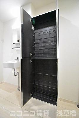 グランクオール潮見の玄関|別号室イメージの為、現状を優先致します。