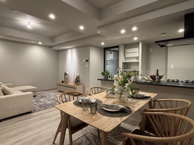 【居間・リビング】