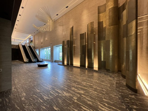 【エントランス】 | 日々の暮らしを彩るラグジュアリーな共用部