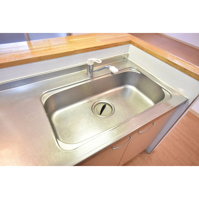 CASSIA江坂のキッチン