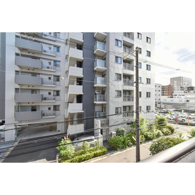 CASSIA江坂の展望