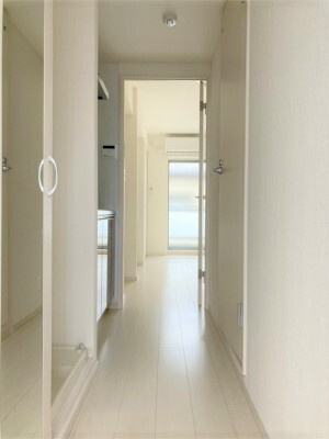 グレイス幕張Ⅱの玄関