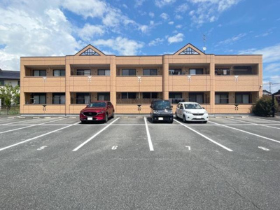 【外観】 | アバンティ | 外観写真（昼）