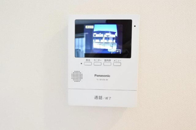 【内装】 | リヴィエーラ | カメラ付インターホン