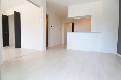 【内装】 | リヴィエーラ | ＬＤＫ