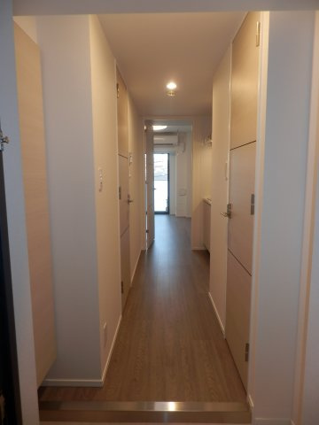 ユリカロゼAZ西台の玄関