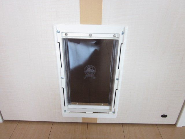 メイホウ・ガーデンのその他|ペット潜り戸