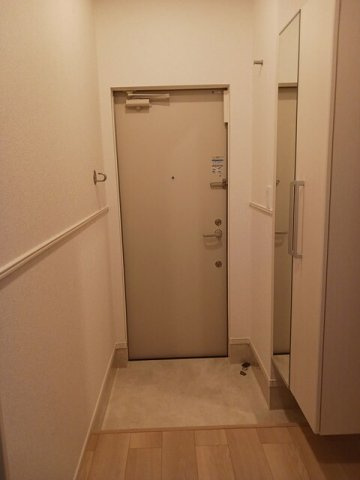 プラージュの玄関