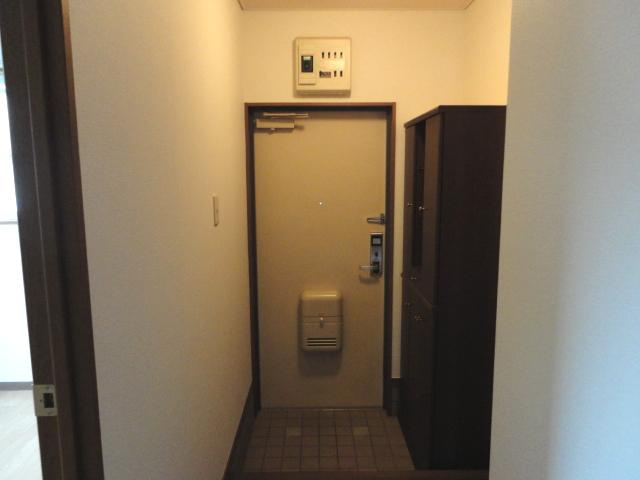 プレジールＢの玄関|玄関（イメージ）