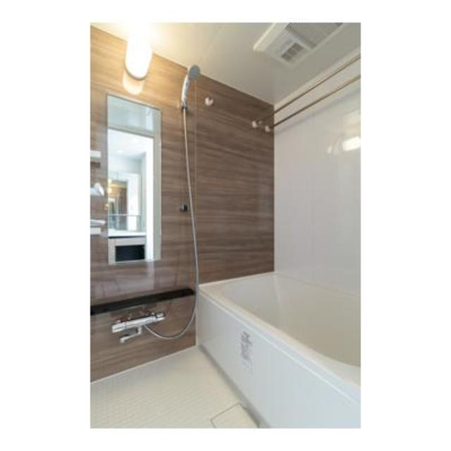 ファレール笹塚の浴室|※写真は同タイプ住戸です。