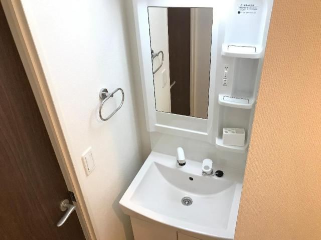 NAミナミの洗面所|洗髪洗面化粧台