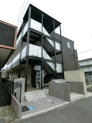 リブリ・コウゲン所沢のエントランス