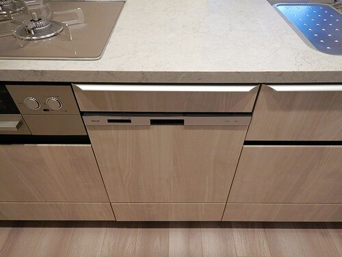 ザ・ライオンズ札幌植物園ＹＡＹＯＩ　ＧＡＲＤＥＮＳのキッチン|食器洗浄乾燥機