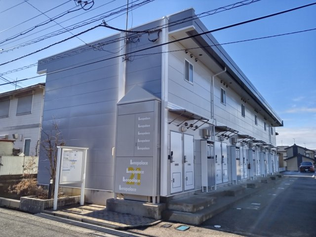 レオパレスカメリアの外観|2022年11月に外壁塗装しました。