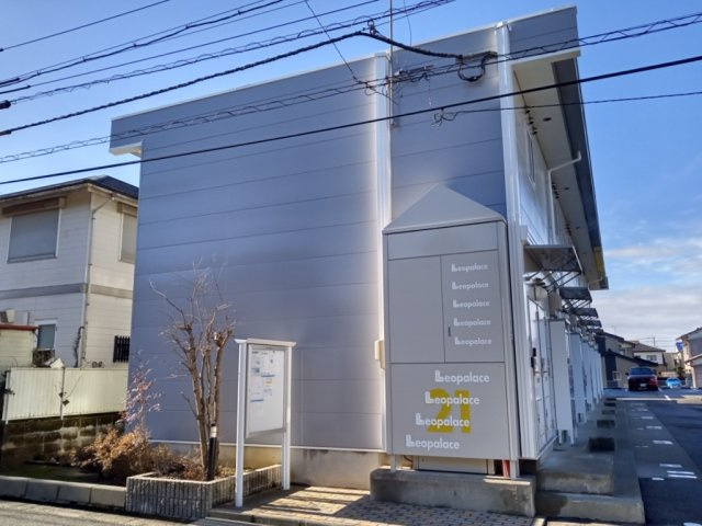 レオパレスカメリアの外観